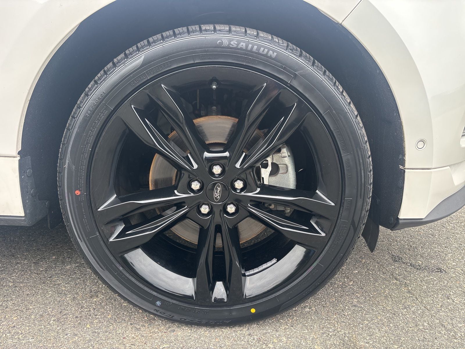 2020 Ford Edge ST