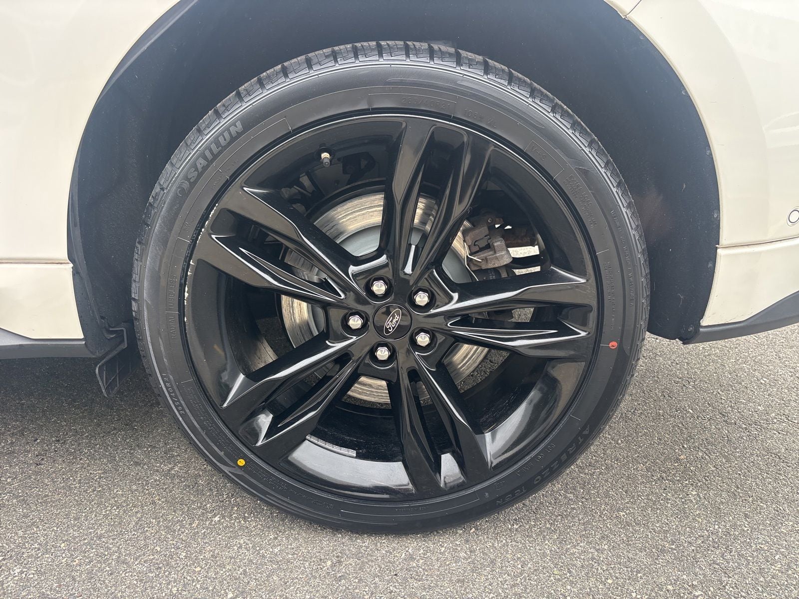 2020 Ford Edge ST
