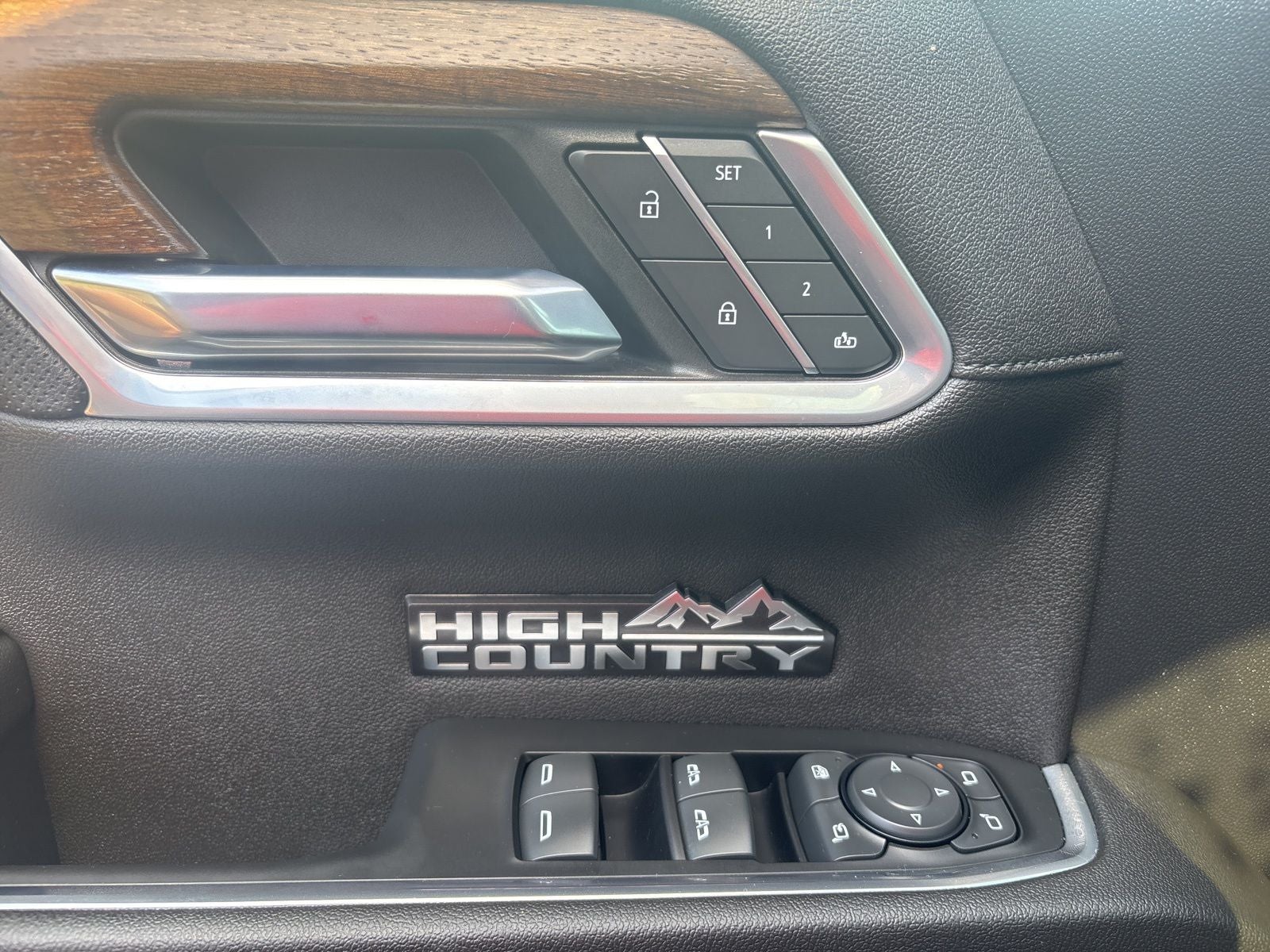 2022 Chevrolet Silverado 1500 High Country