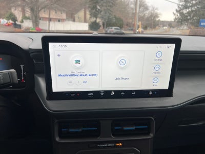 2025 Ford Maverick Lobo Standard