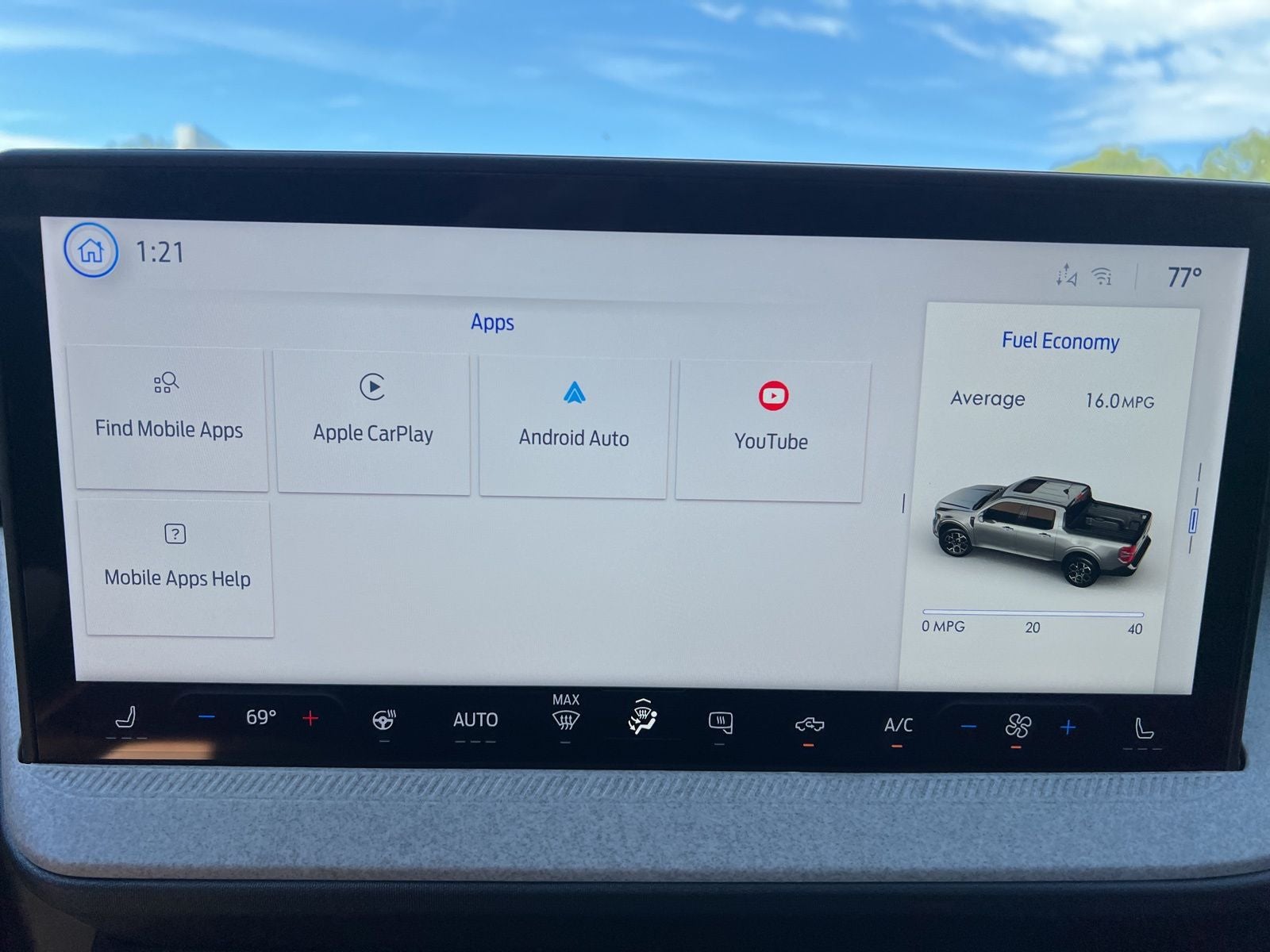 2025 Ford Maverick XLT