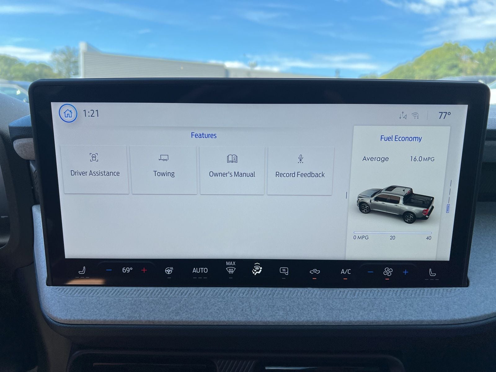 2025 Ford Maverick XLT