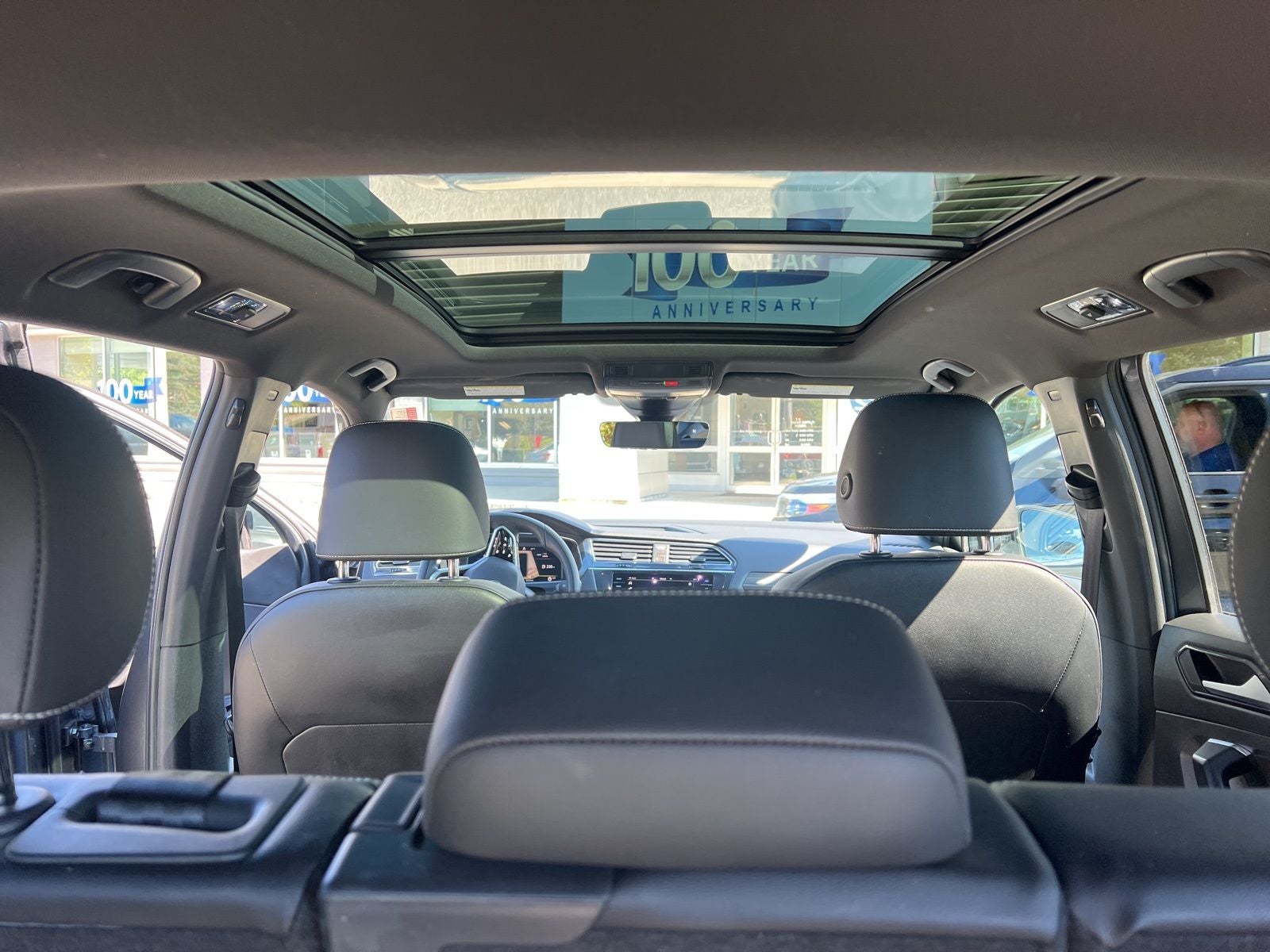 2022 Volkswagen Tiguan 2.0T SEL R-Line