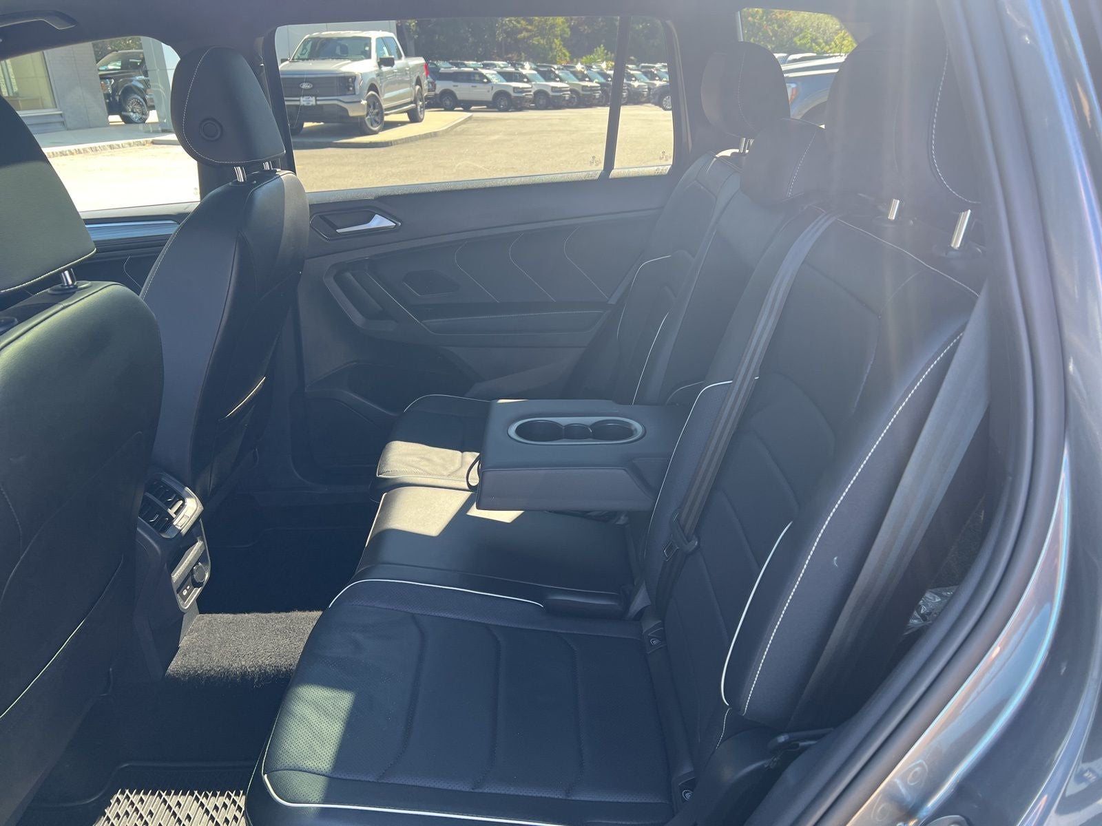 2022 Volkswagen Tiguan 2.0T SEL R-Line