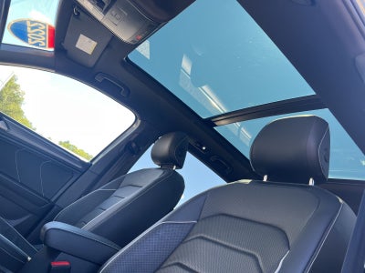 2022 Volkswagen Tiguan 2.0T SEL R-Line