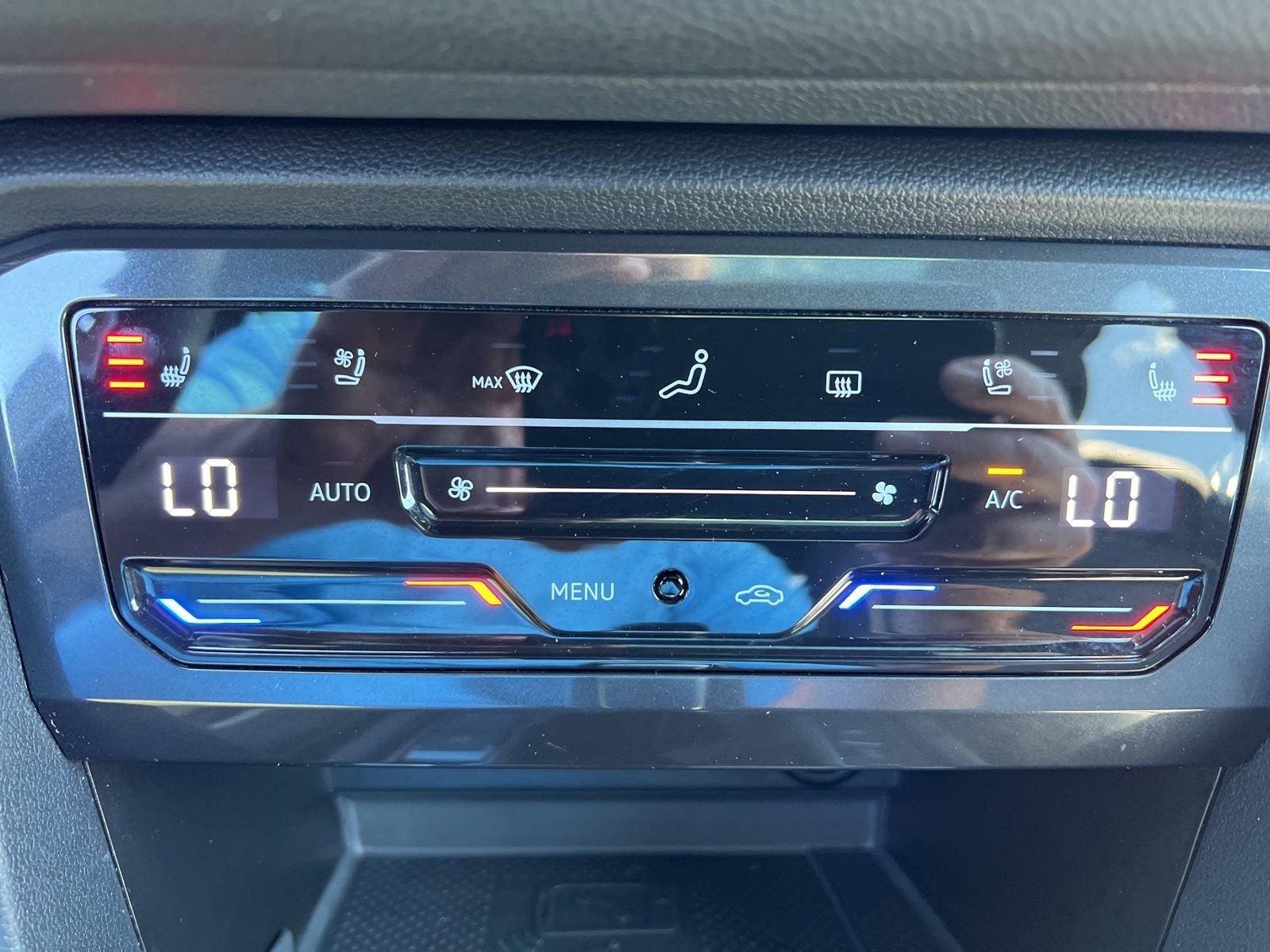 2022 Volkswagen Tiguan 2.0T SEL R-Line