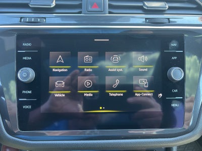 2022 Volkswagen Tiguan 2.0T SEL R-Line