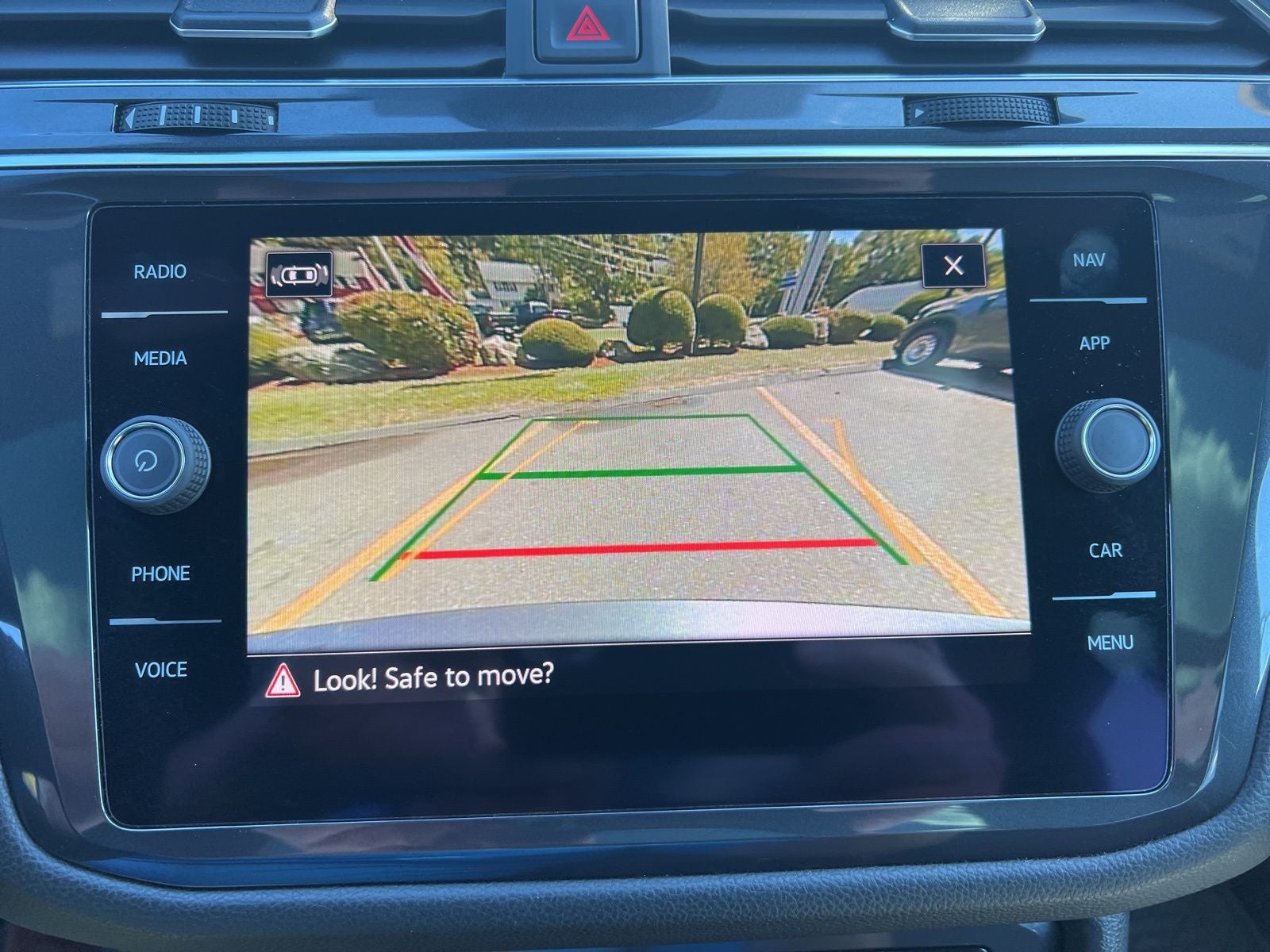 2022 Volkswagen Tiguan 2.0T SEL R-Line