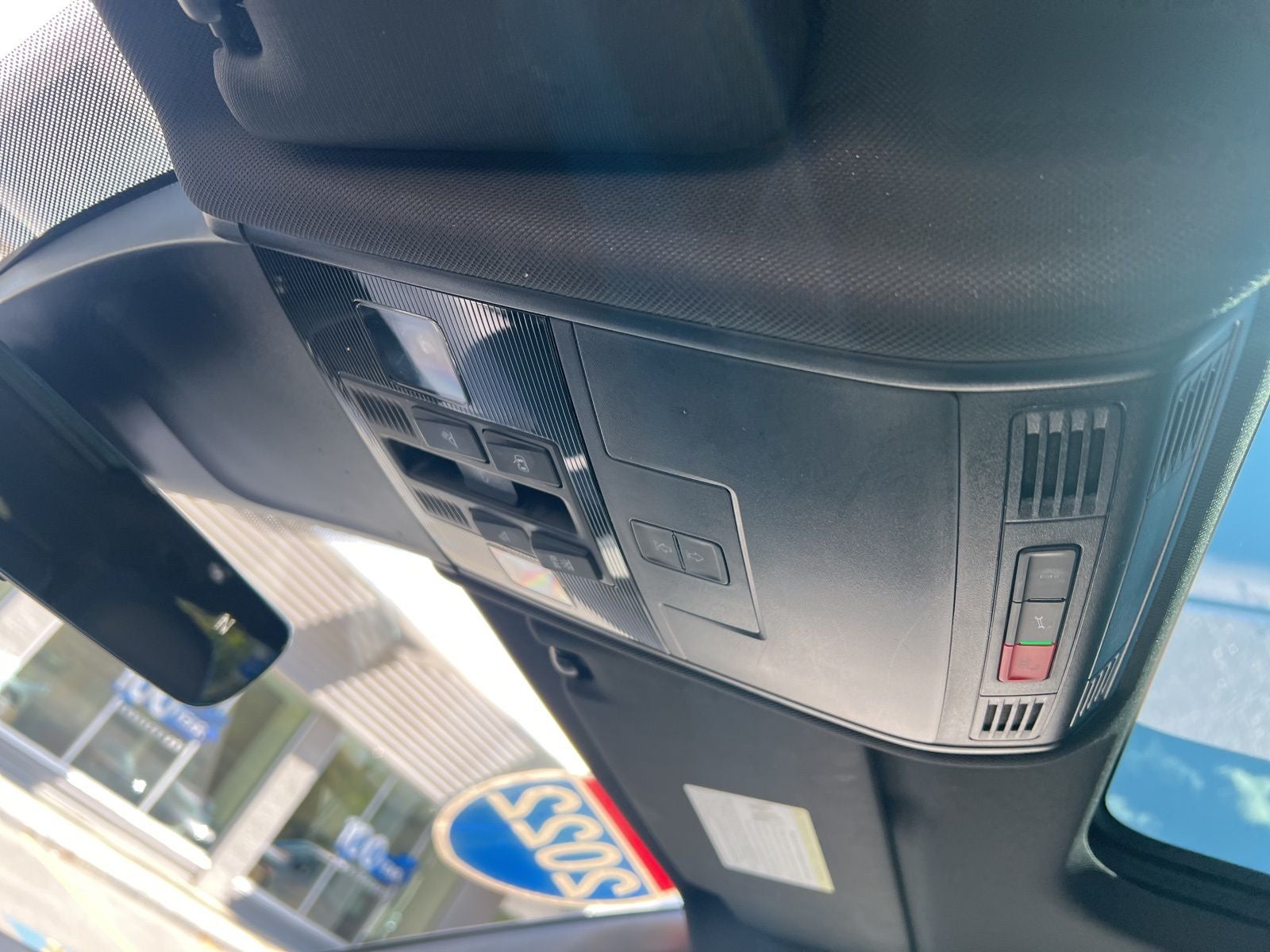 2022 Volkswagen Tiguan 2.0T SEL R-Line