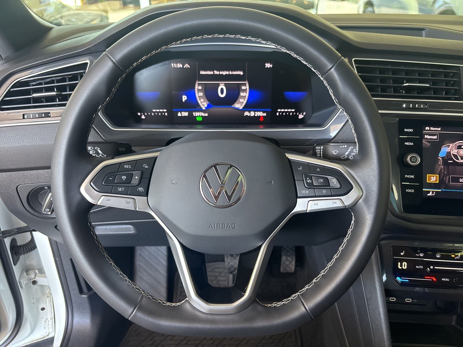 2024 Volkswagen Tiguan 2.0T SE