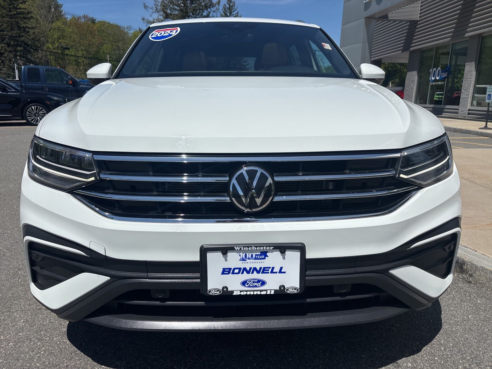 2024 Volkswagen Tiguan 2.0T SE