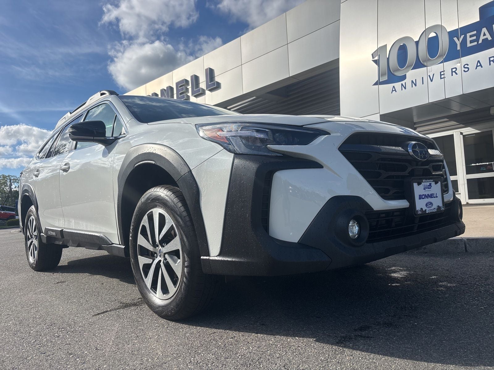 2024 Subaru Outback Premium