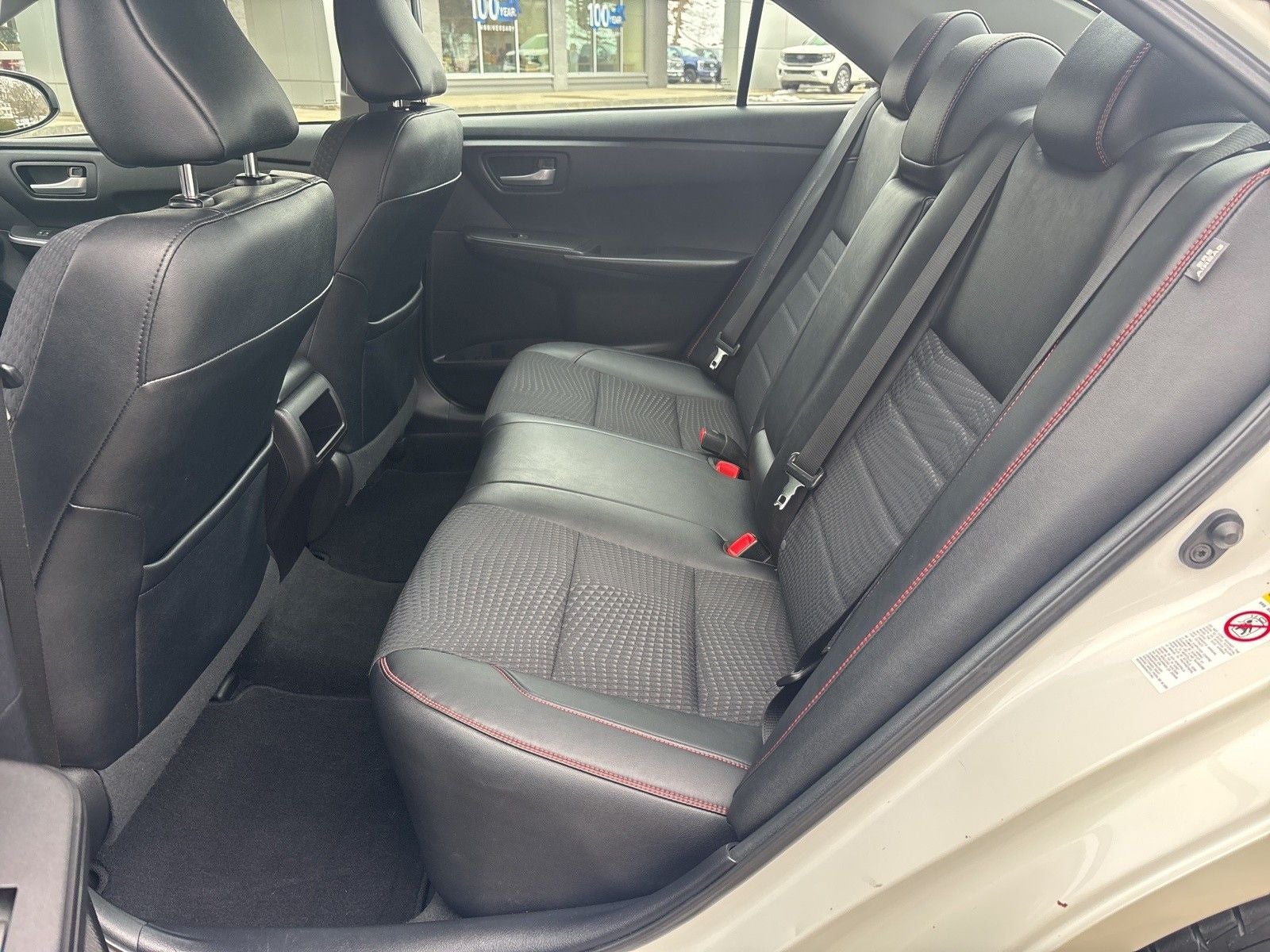 2015 Toyota Camry SE