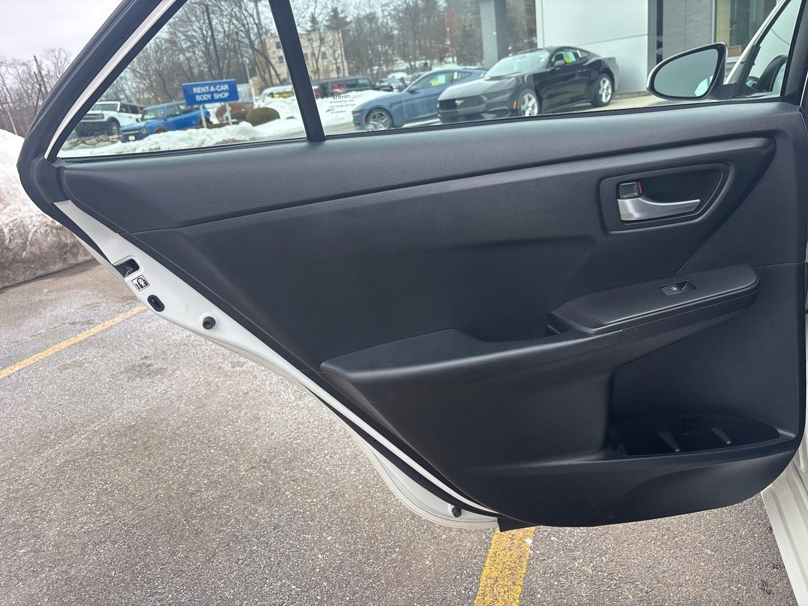 2015 Toyota Camry SE