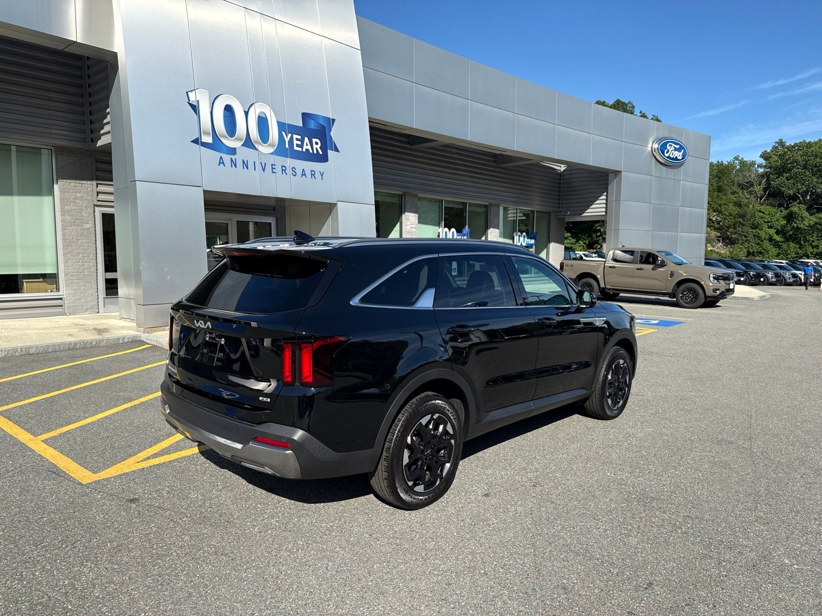 2024 Kia Sorento S