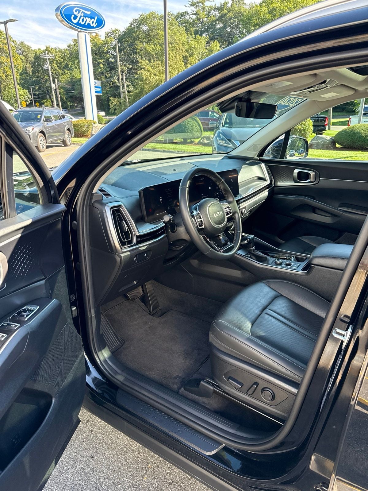 2024 Kia Sorento S