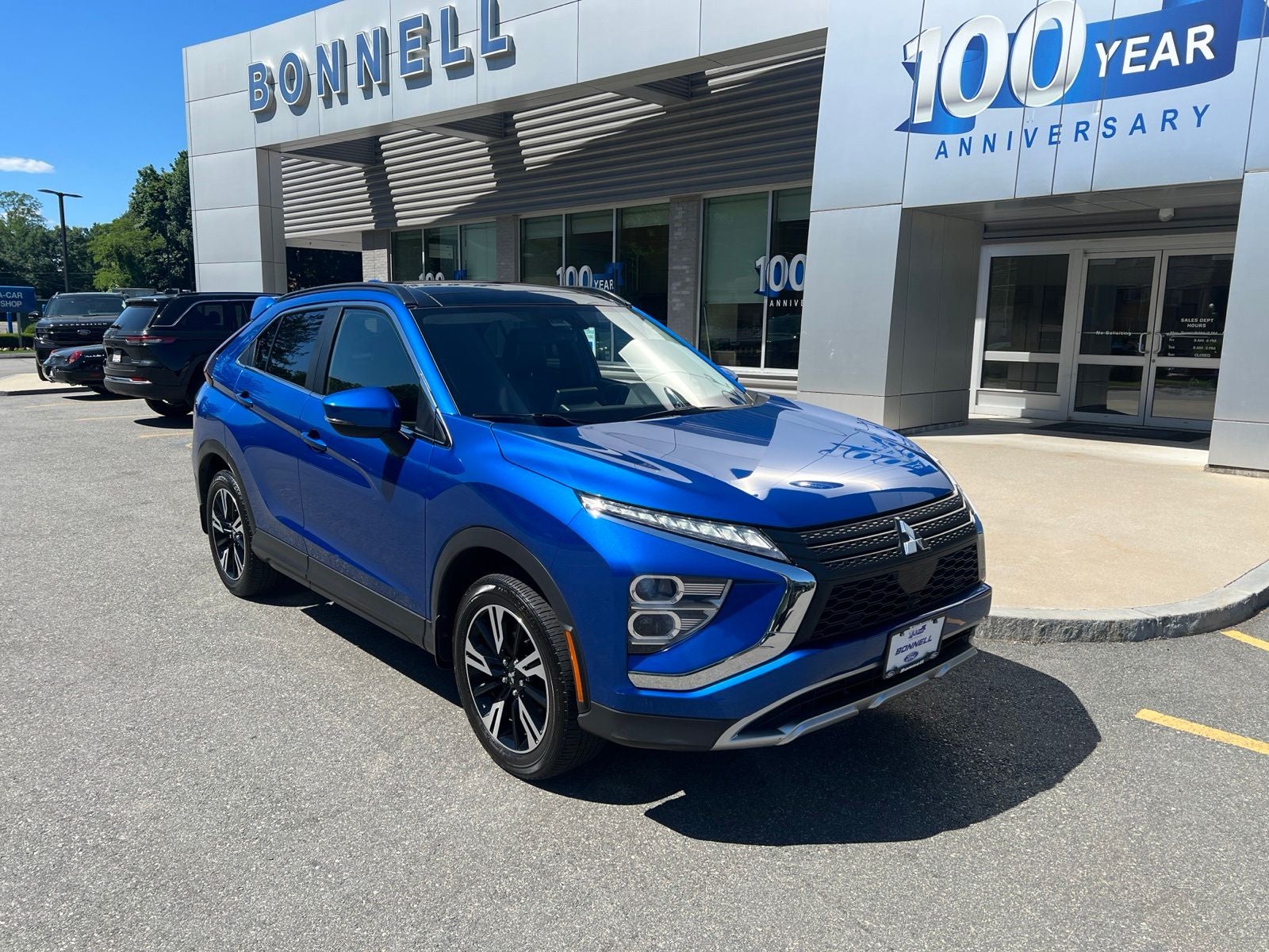 2023 Mitsubishi Eclipse Cross Base