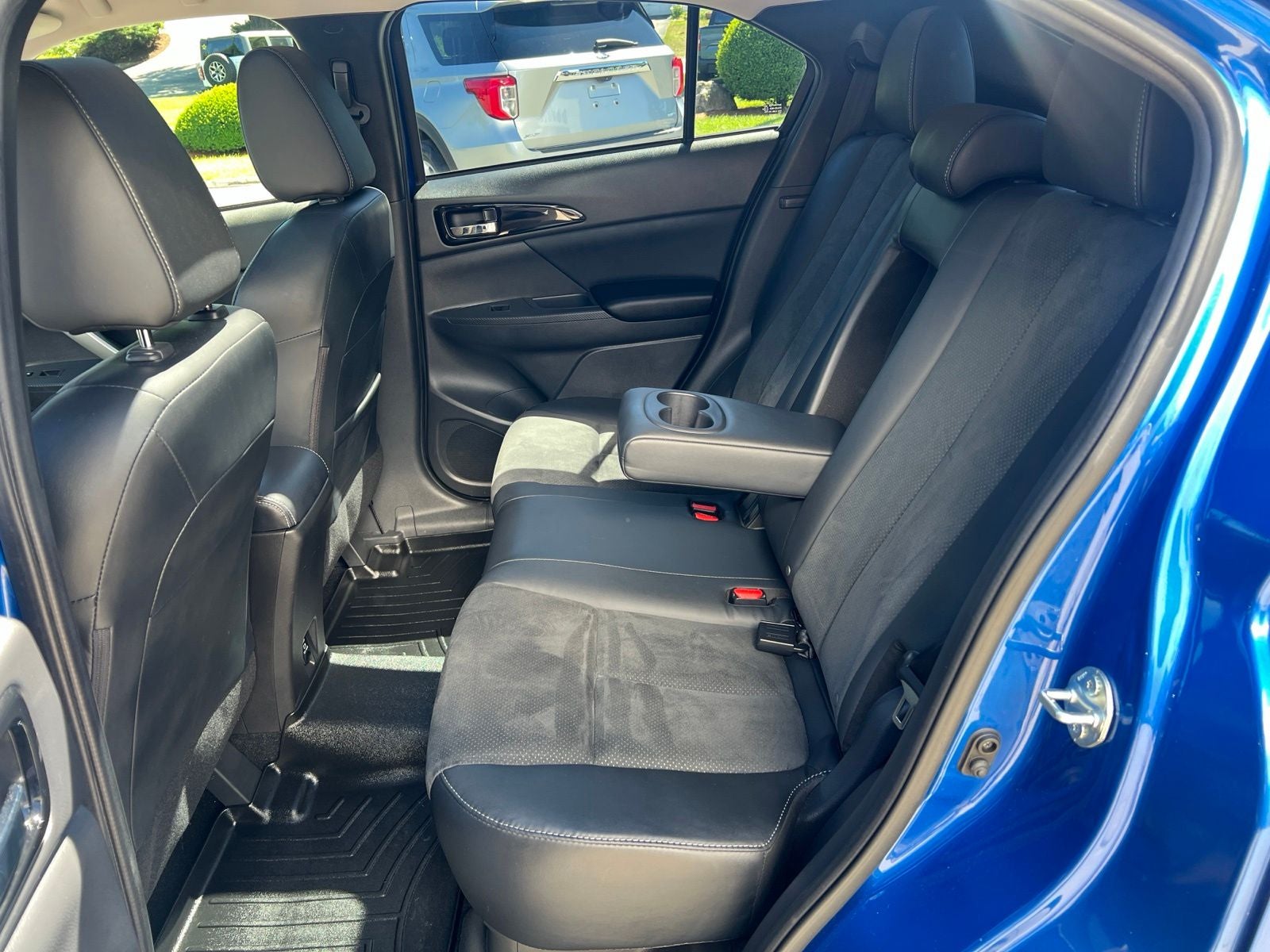 2023 Mitsubishi Eclipse Cross Base