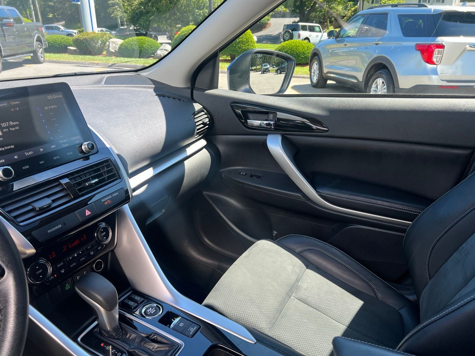 2023 Mitsubishi Eclipse Cross Base