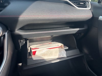 2022 Toyota RAV4 Prime SE