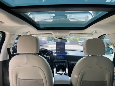 2018 Jaguar F-PACE 25t Prestige