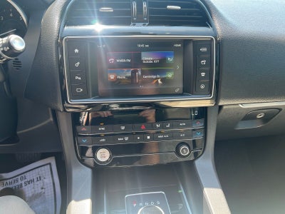 2018 Jaguar F-PACE 25t Prestige