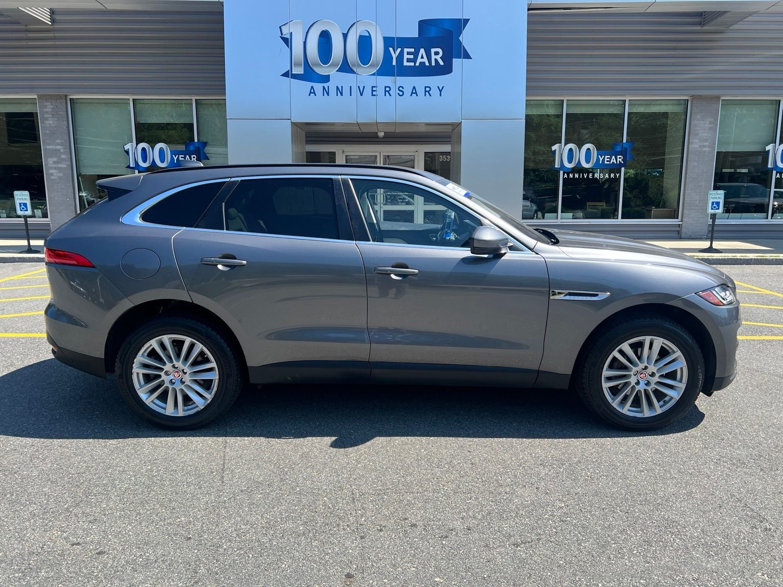 2018 Jaguar F-PACE 25t Prestige
