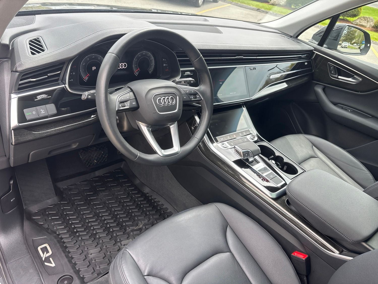 2023 Audi Q7 55 Premium quattro