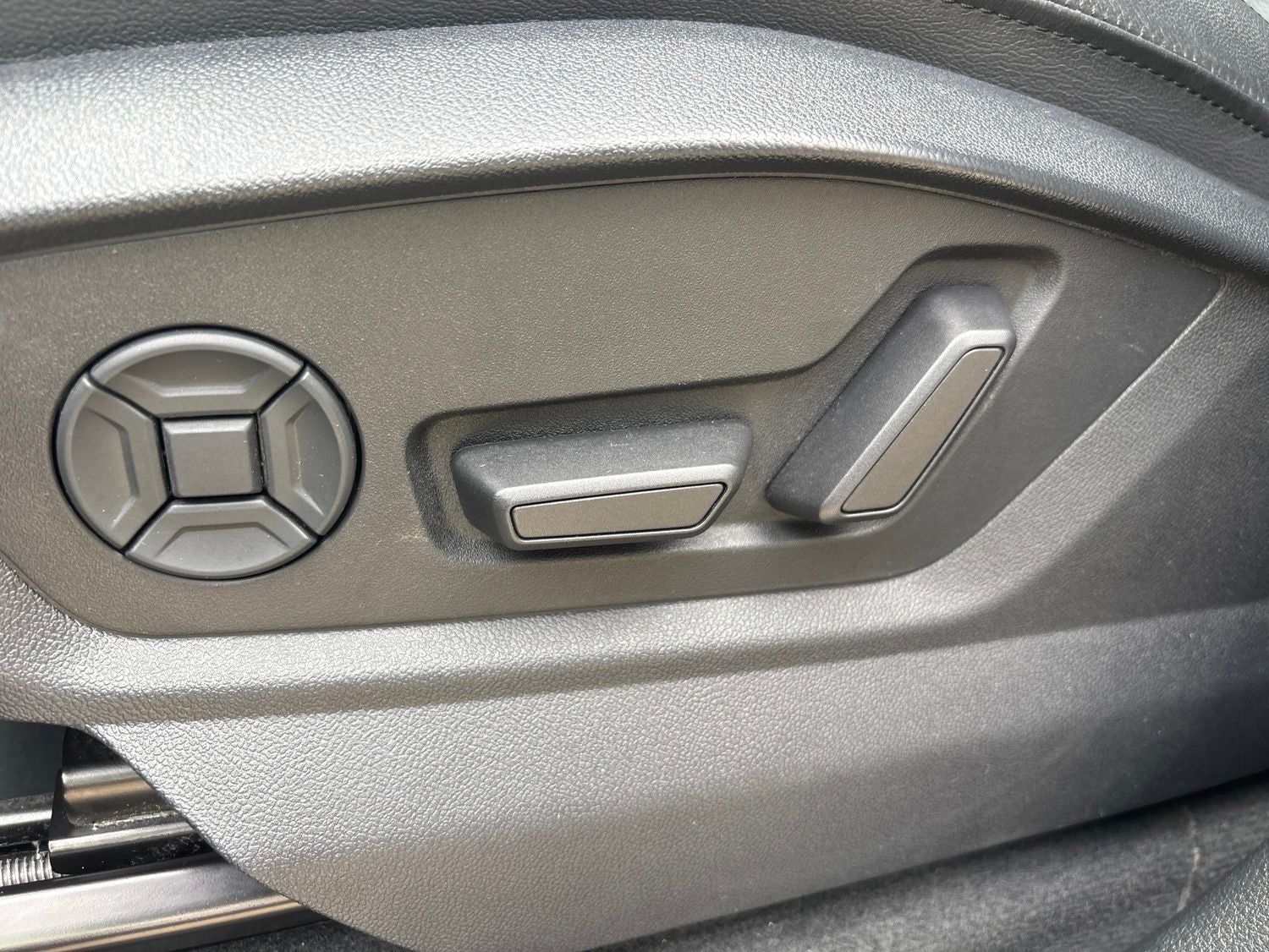 2023 Audi Q7 55 Premium quattro