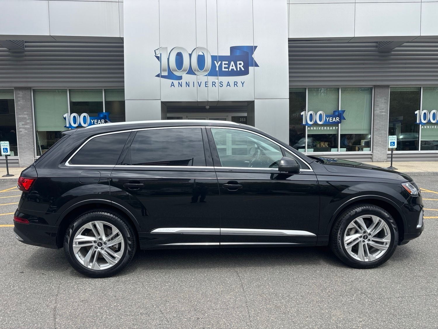 2023 Audi Q7 55 Premium quattro
